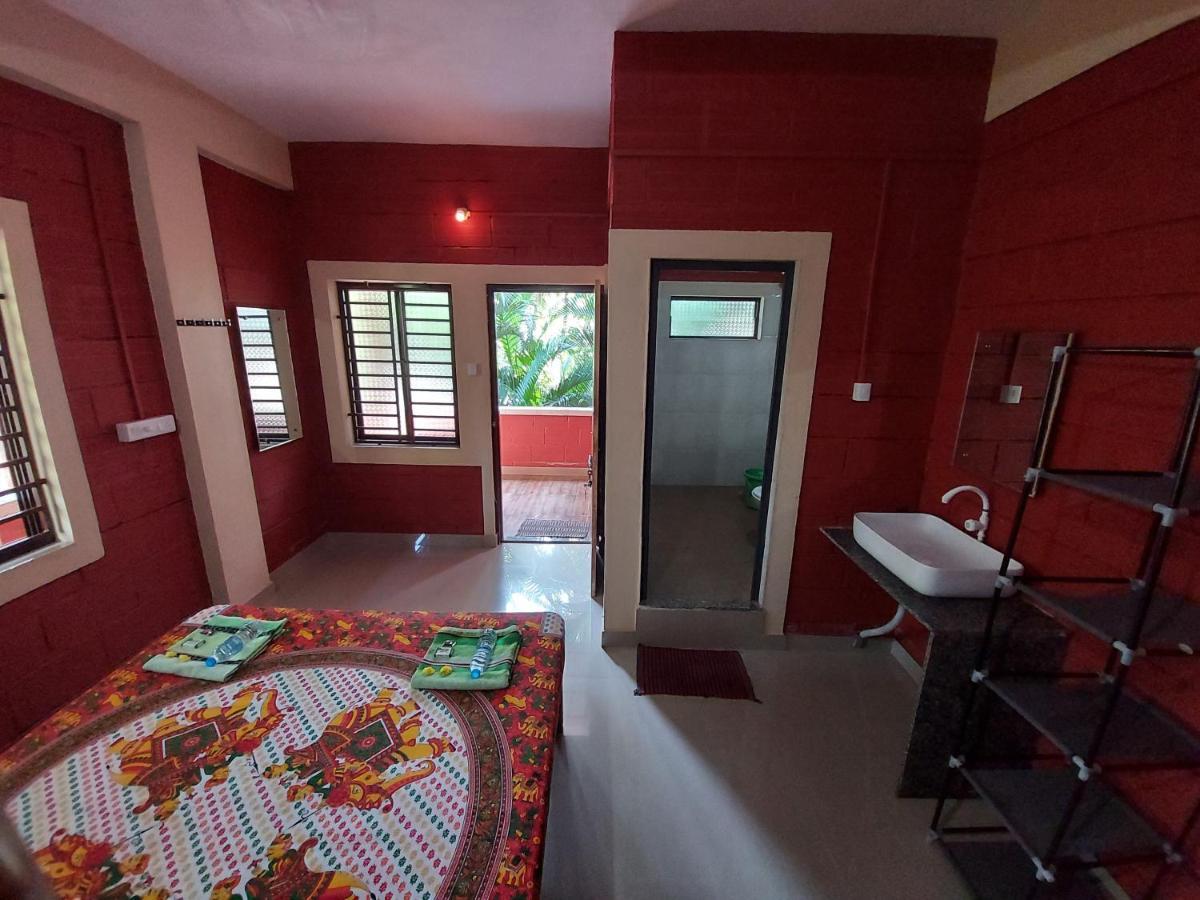 Cocopelli Guest House ゴカルナ エクステリア 写真